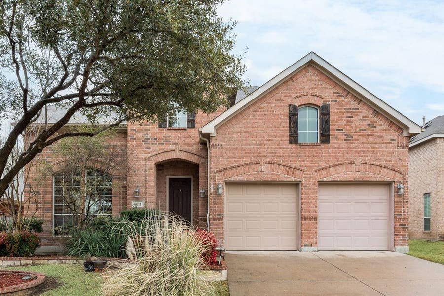Property photo for 6011 Crestridge Lane, Sachse, TX
