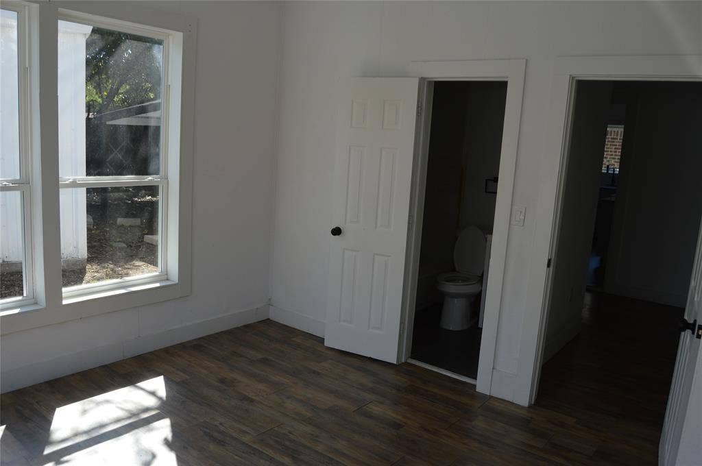 1613 Jones Street, Greenville, TX 75401 1613 Jones Street, Greenville, TX 75401