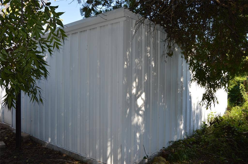 1613 Jones Street, Greenville, TX 75401 1613 Jones Street, Greenville, TX 75401