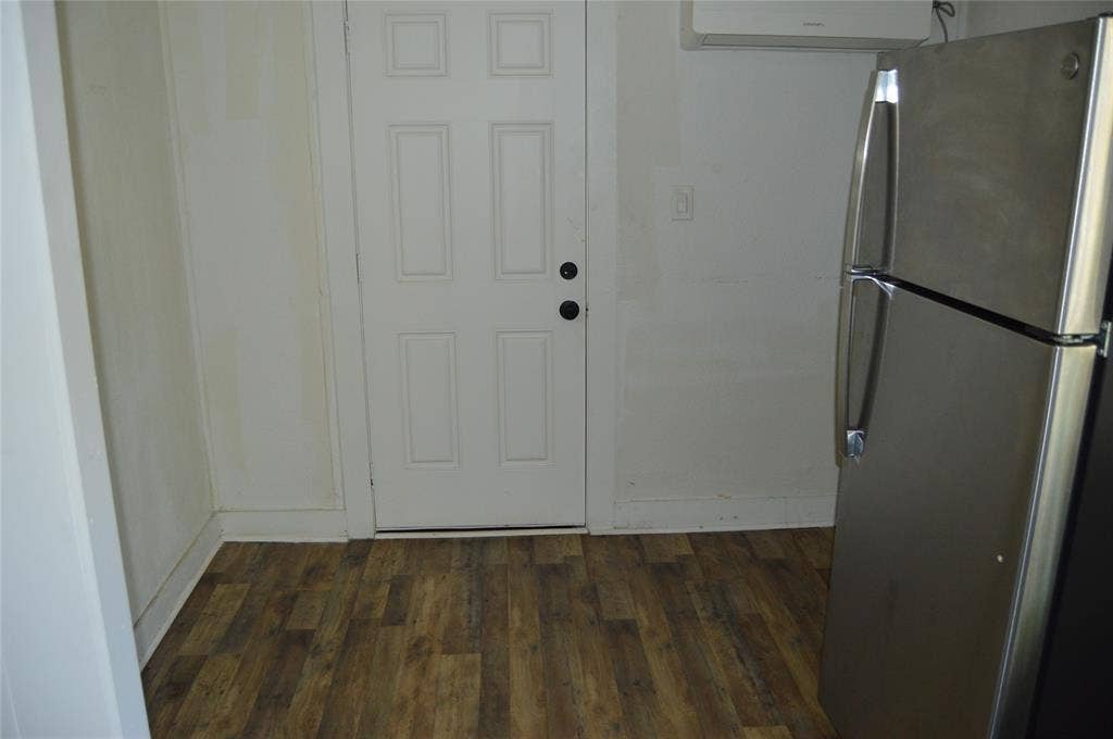1613 Jones Street, Greenville, TX 75401 1613 Jones Street, Greenville, TX 75401