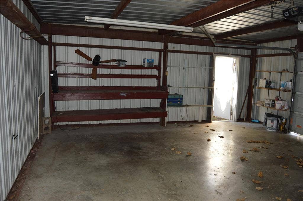 1613 Jones Street, Greenville, TX 75401 Interior view