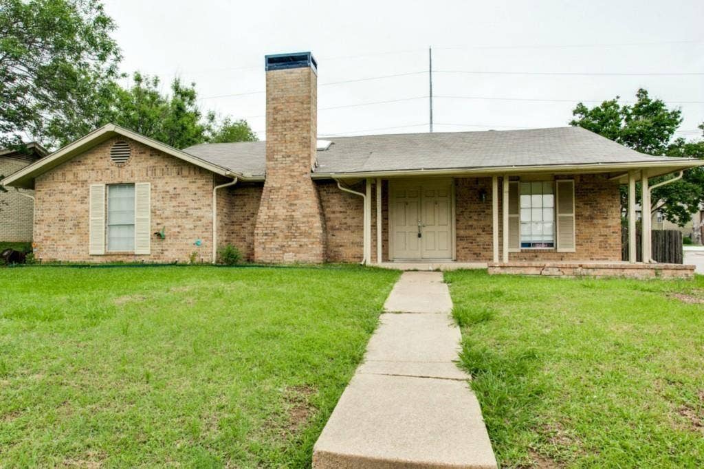 3801 Eugene Court N, Irving, TX 75062 3801 Eugene Court N, Irving, TX 75062