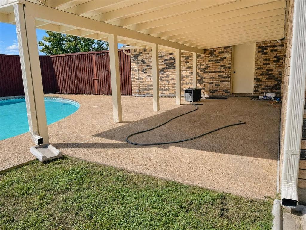 Covered Patio with Pool