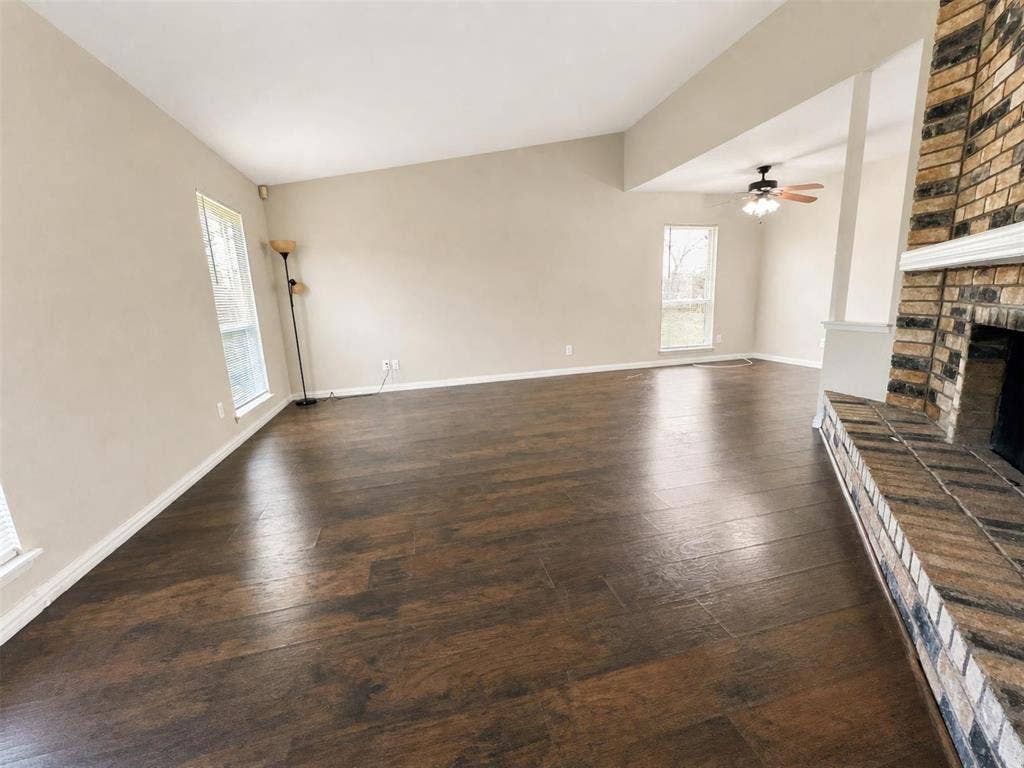 Living Room with Fireplace