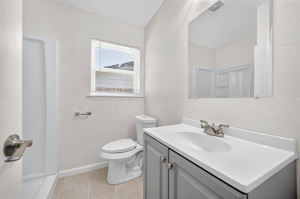2127 Versailles Drive, Carrollton, TX 75007