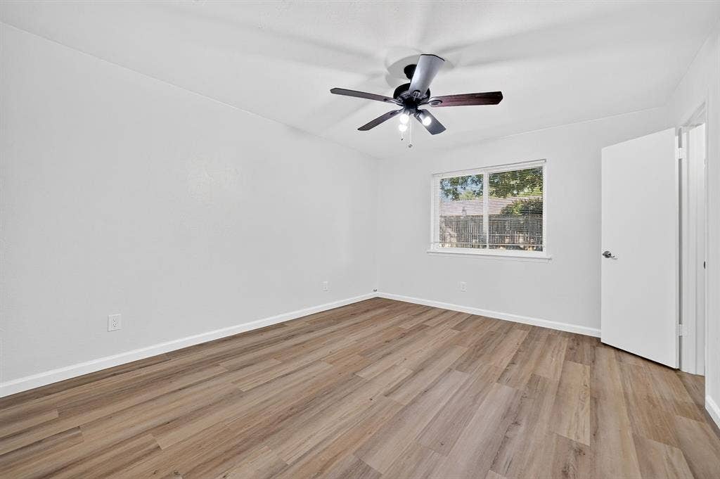 2127 Versailles Drive, Carrollton, TX 75007