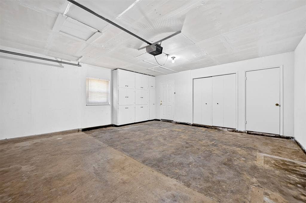 2127 Versailles Drive, Carrollton, TX 75007