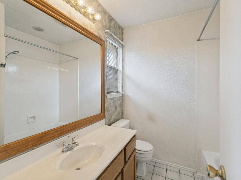 714 Bluebonnet Drive, Allen, TX 75002 Primary Bath