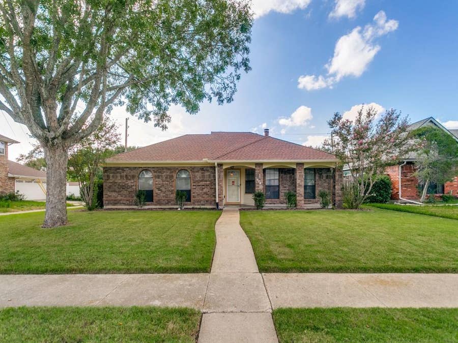 Property photo for 714 Bluebonnet Drive, Allen, TX