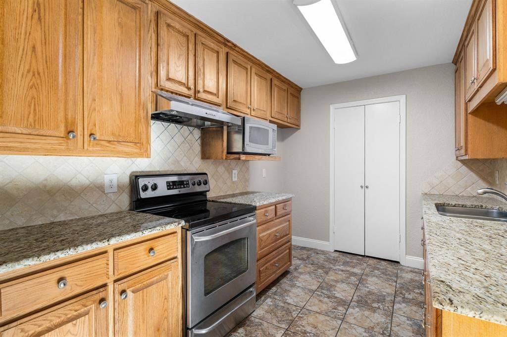 1315 Chapel Downs Road, Waco, TX 76712 1315 Chapel Downs Road, Waco, TX 76712