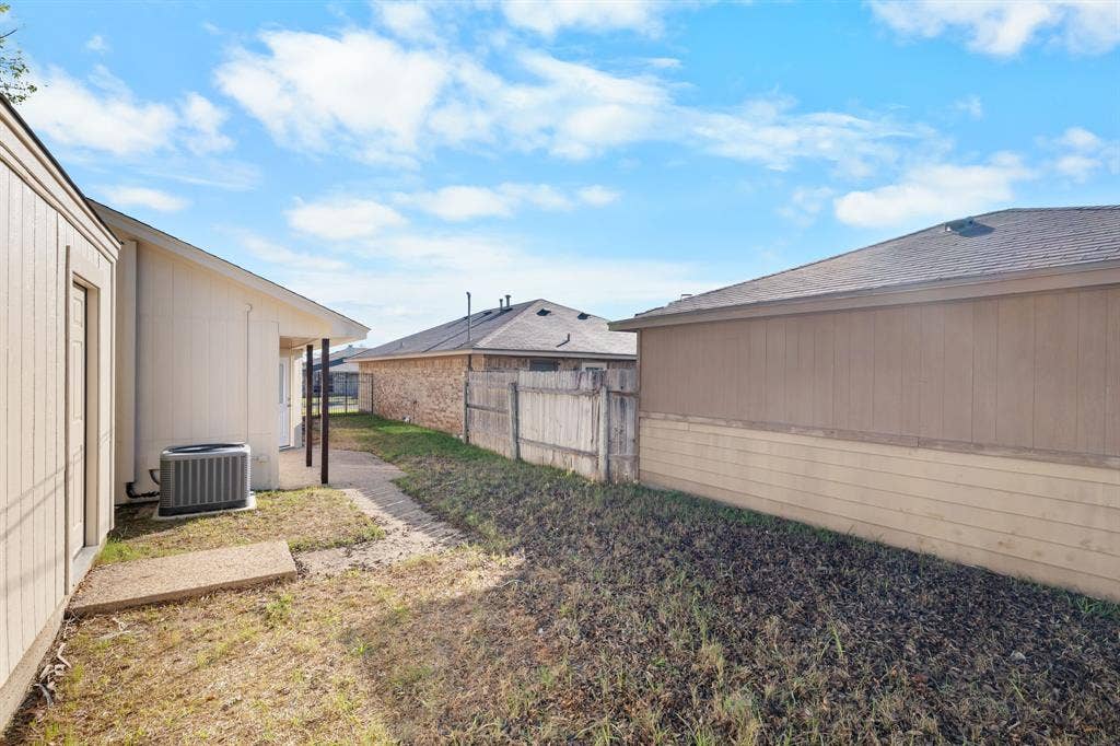 1315 Chapel Downs Road, Waco, TX 76712 1315 Chapel Downs Road, Waco, TX 76712