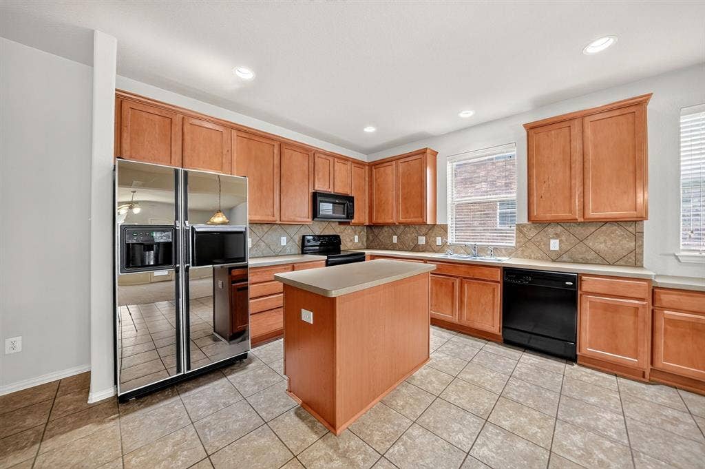 2923 Tangleglen Drive, Rockwall, TX 75032 2923 Tangleglen Drive, Rockwall, TX 75032