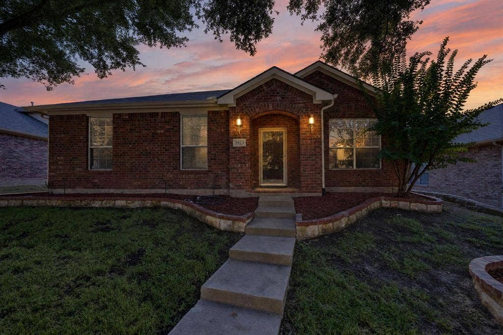 2923 Tangleglen Drive, Rockwall, TX 75032 2923 Tangleglen Drive, Rockwall, TX 75032