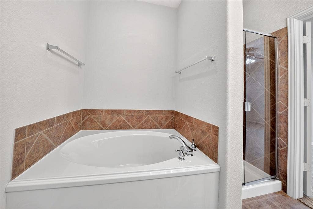 2923 Tangleglen Drive, Rockwall, TX 75032 2923 Tangleglen Drive, Rockwall, TX 75032