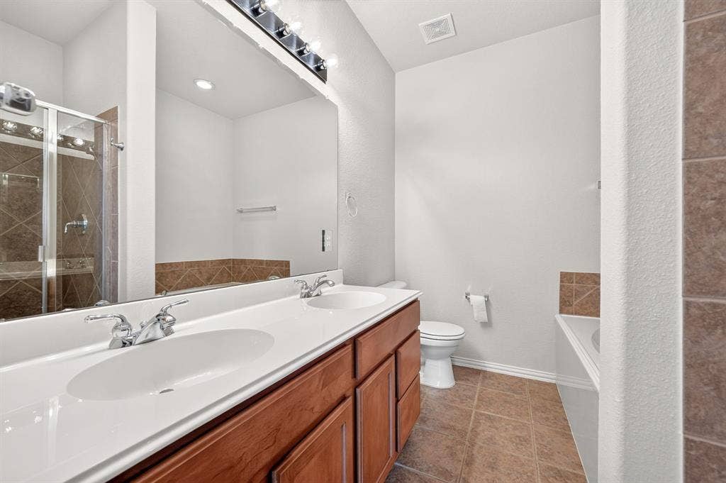 2923 Tangleglen Drive, Rockwall, TX 75032 2923 Tangleglen Drive, Rockwall, TX 75032