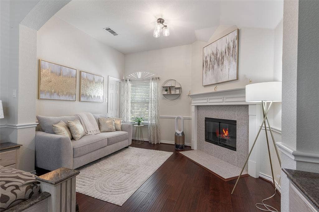 10206 Broadmoor Lane, Rowlett, TX 75089 10206 Broadmoor Lane, Rowlett, TX 75089
