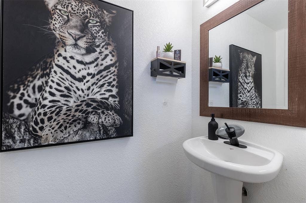 10206 Broadmoor Lane, Rowlett, TX 75089 10206 Broadmoor Lane, Rowlett, TX 75089