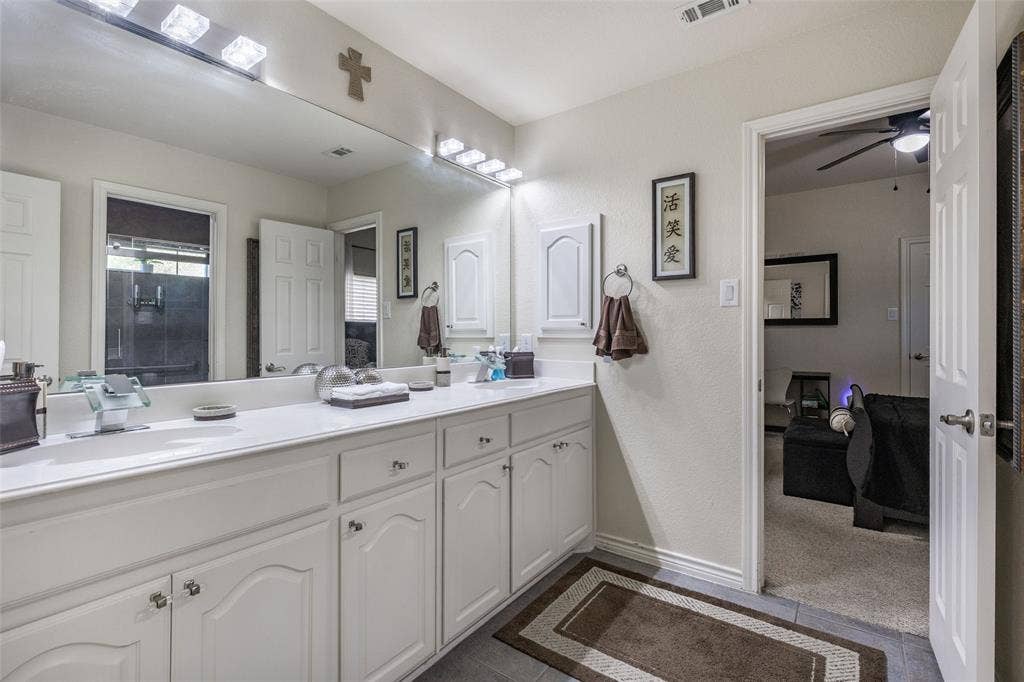 10206 Broadmoor Lane, Rowlett, TX 75089 10206 Broadmoor Lane, Rowlett, TX 75089