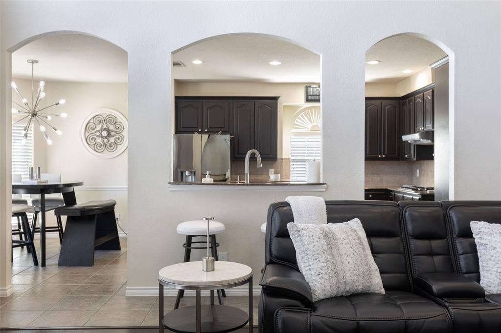 10206 Broadmoor Lane, Rowlett, TX 75089 10206 Broadmoor Lane, Rowlett, TX 75089