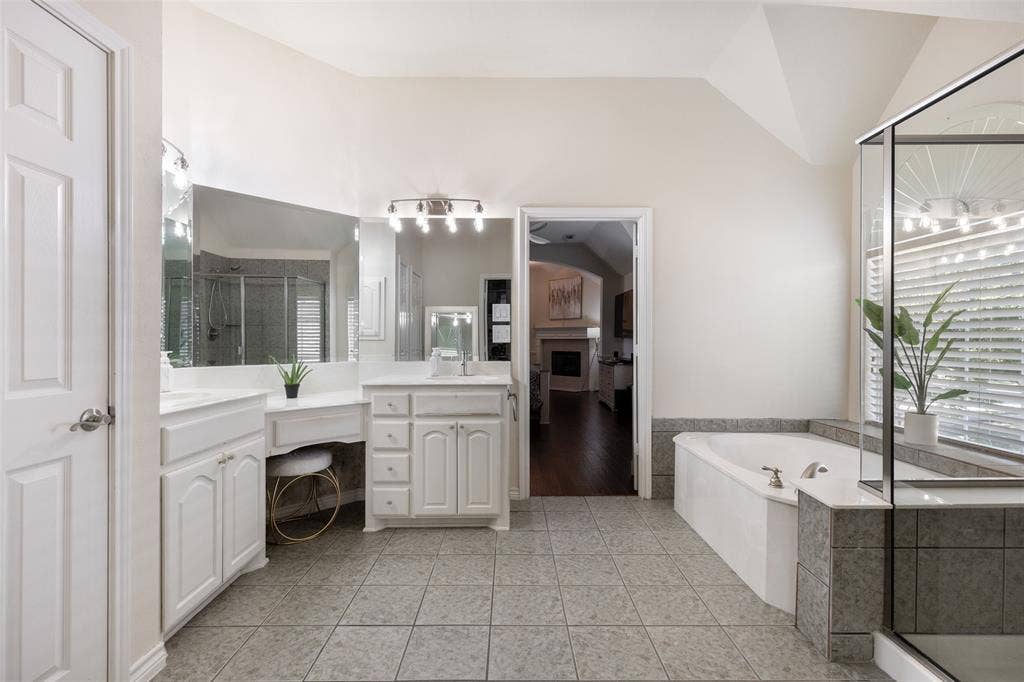 10206 Broadmoor Lane, Rowlett, TX 75089 10206 Broadmoor Lane, Rowlett, TX 75089