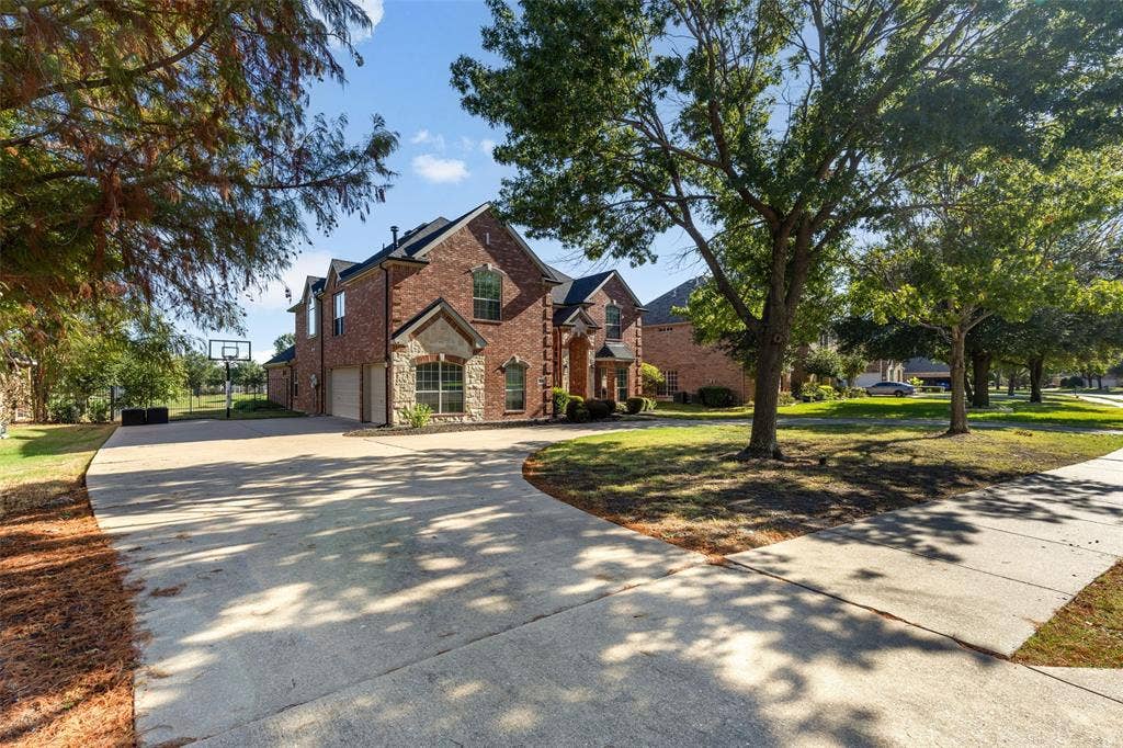 10206 Broadmoor Lane, Rowlett, TX 75089 10206 Broadmoor Lane, Rowlett, TX 75089