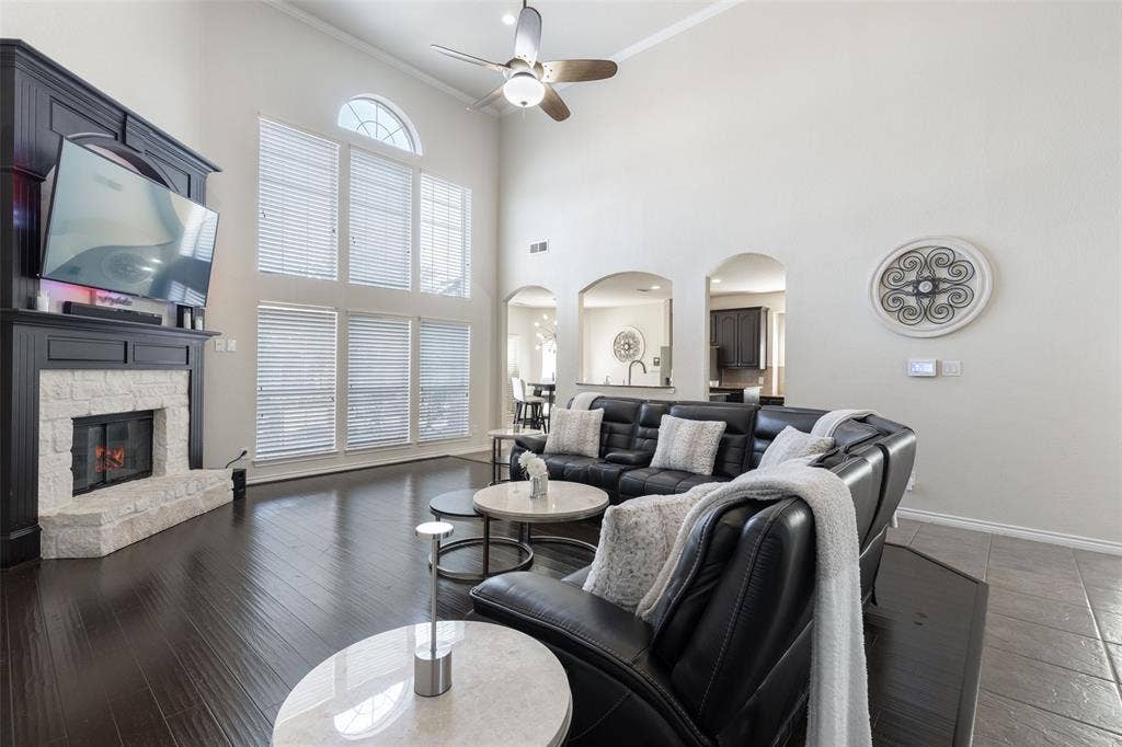 10206 Broadmoor Lane, Rowlett, TX 75089 10206 Broadmoor Lane, Rowlett, TX 75089