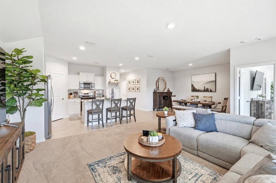 Property photo for 633 Captree Lane, Fort Worth, TX
