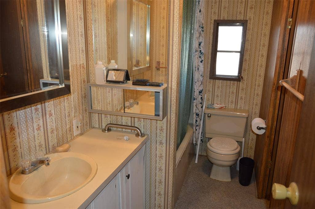 3345 County Road 1125, Farmersville, TX 75442 3345 County Road 1125, Farmersville, TX 75442
