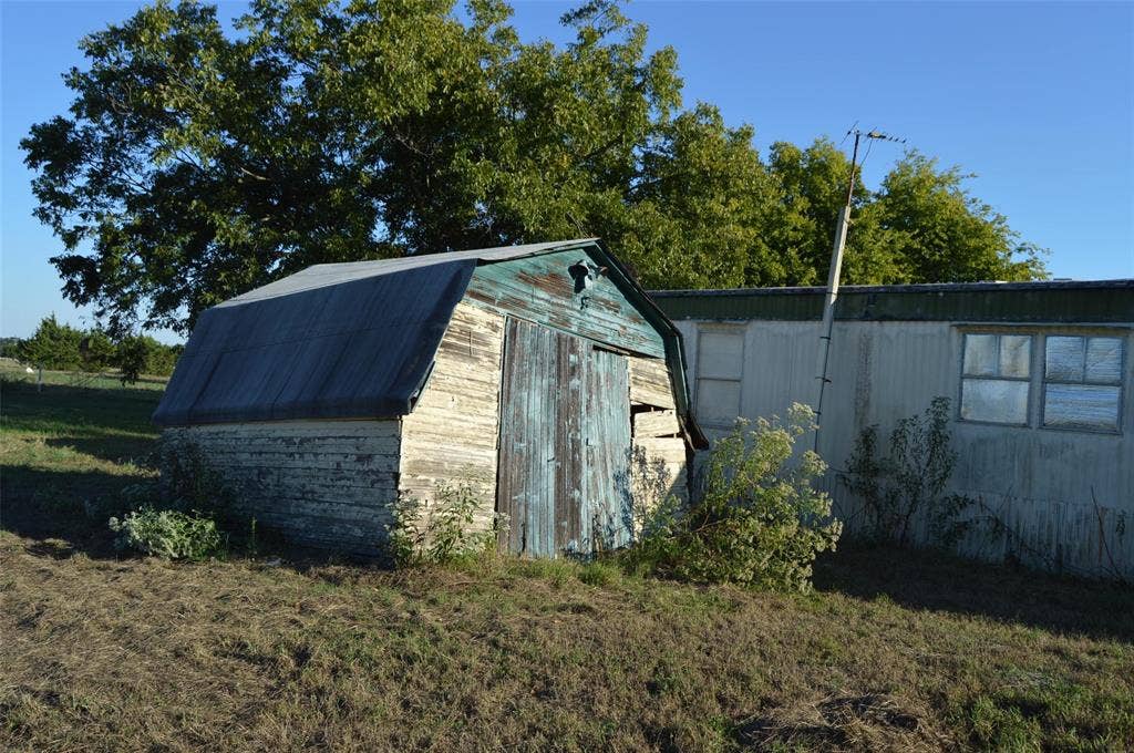 3345 County Road 1125, Farmersville, TX 75442 3345 County Road 1125, Farmersville, TX 75442