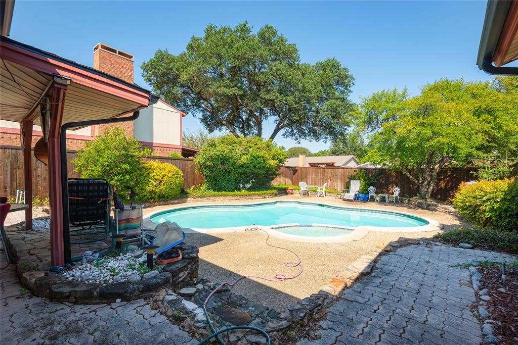 1909 Linda Lane, Richardson, TX 75081 1909 Linda Lane, Richardson, TX 75081
