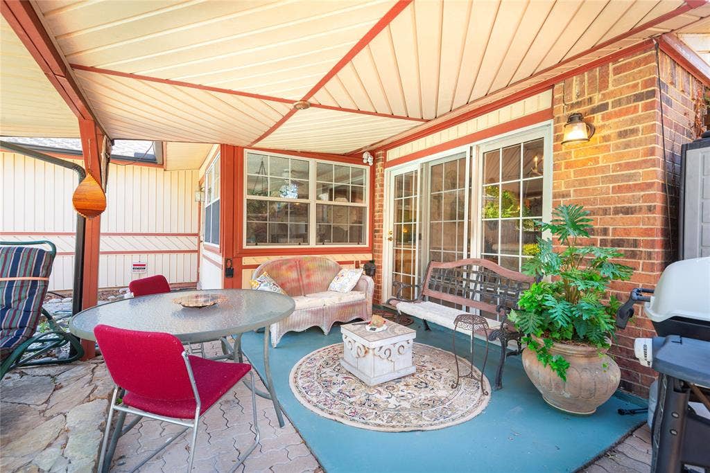 1909 Linda Lane, Richardson, TX 75081 1909 Linda Lane, Richardson, TX 75081