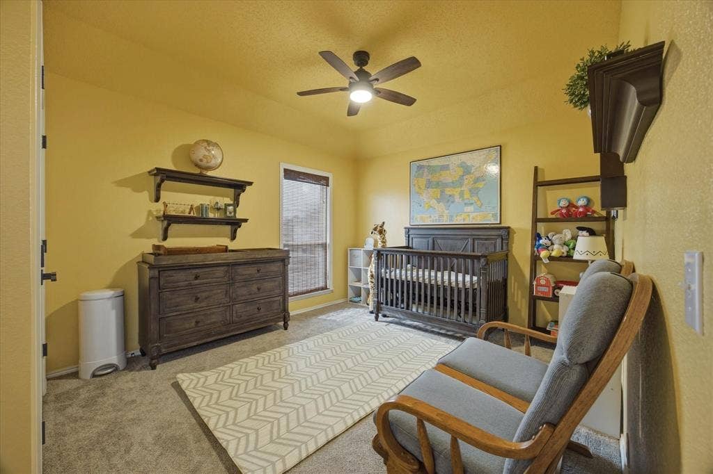 322 Sweet Leaf Lane, Lake Dallas, TX 75065 322 Sweet Leaf Lane, Lake Dallas, TX 75065