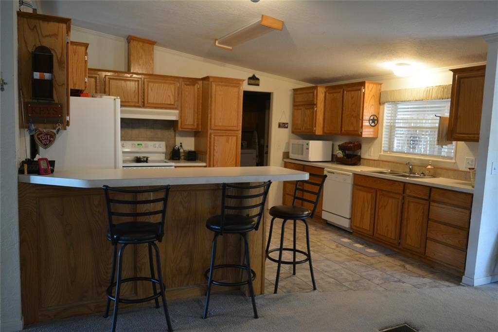 298 County Road 1700, Clifton, TX 76634