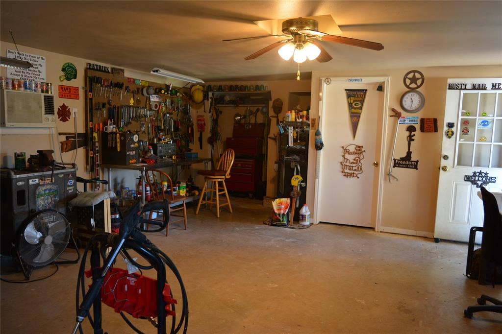 298 County Road 1700, Clifton, TX 76634
