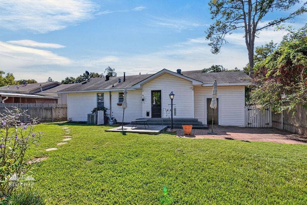 370 Carrollton Avenue, Shreveport, LA 71105