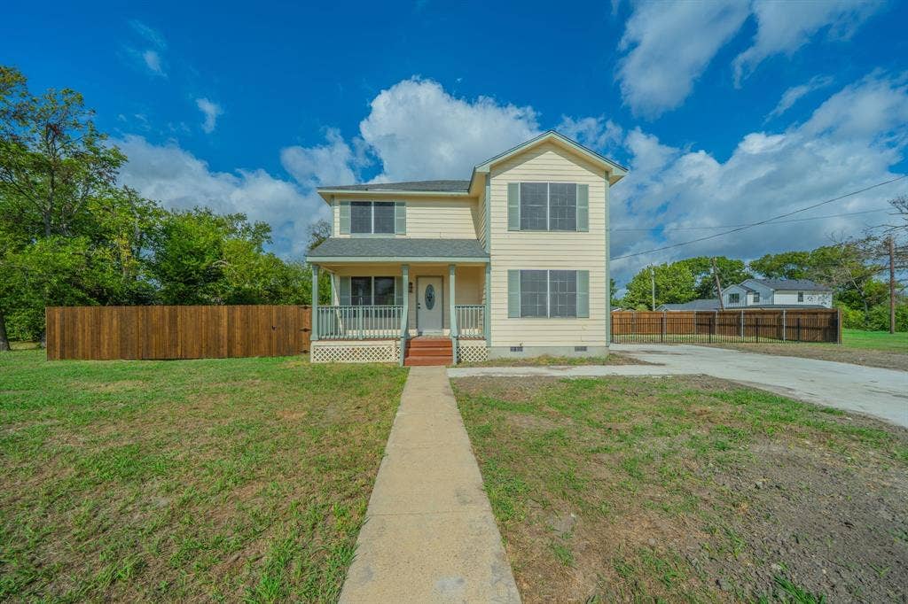 205 Chappell Street, Terrell, TX 75160 205 Chappell Street, Terrell, TX 75160