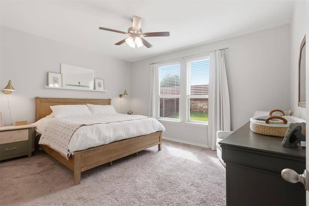 8209 Tomcat Trail, Godley, TX 76044