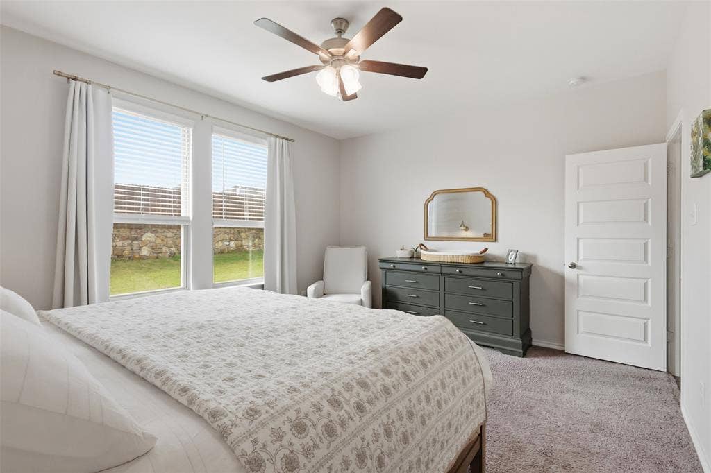 8209 Tomcat Trail, Godley, TX 76044