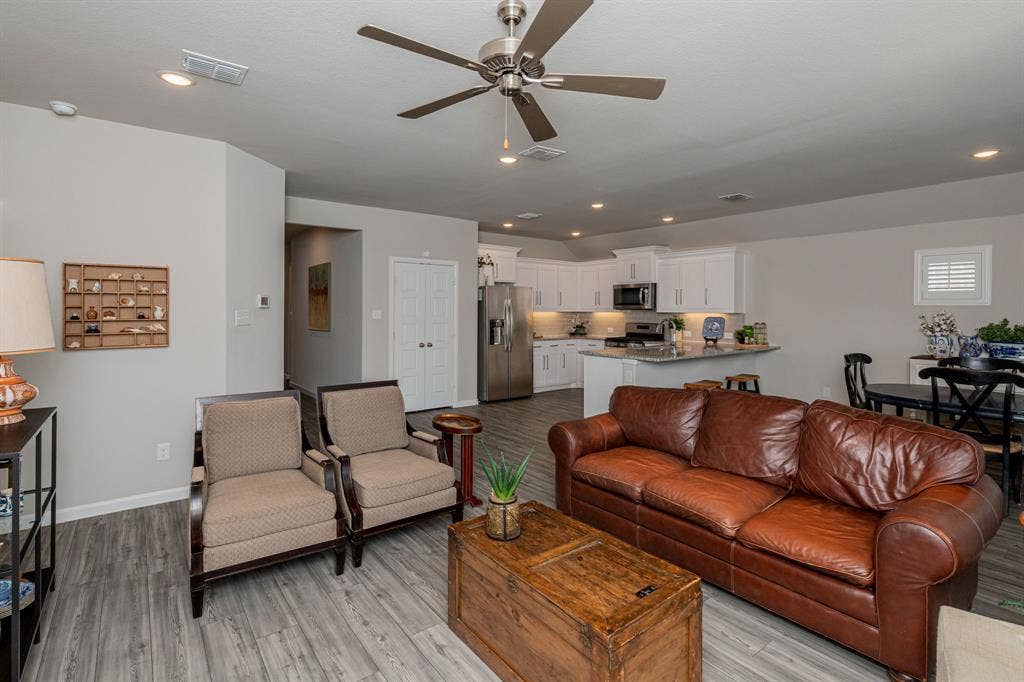 471 Crystal Clear Lane, Princeton, TX 75407