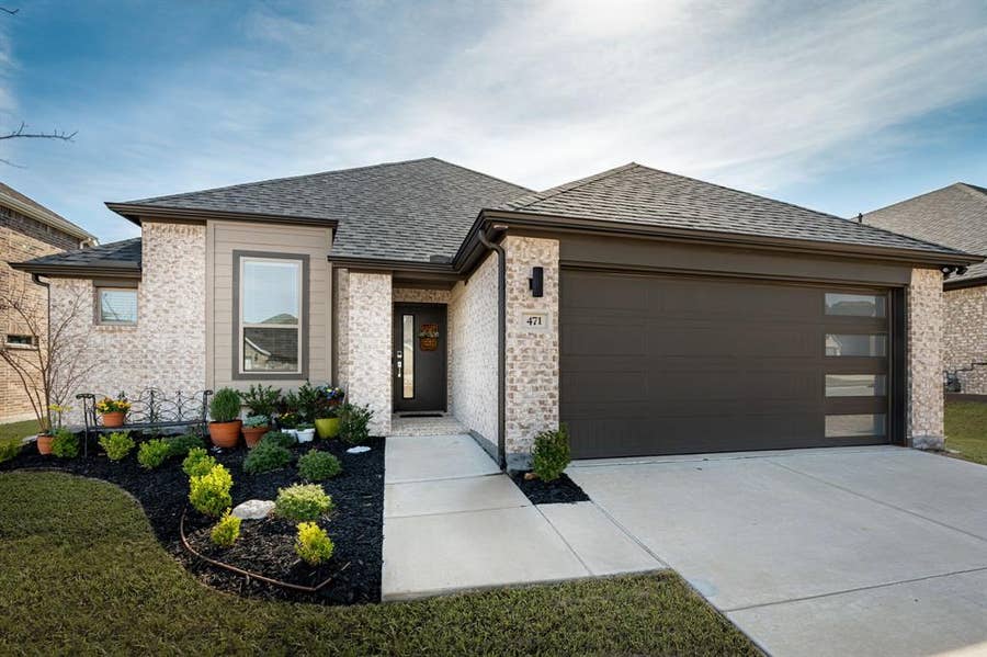Property photo for 471 Crystal Clear Lane, Princeton, TX