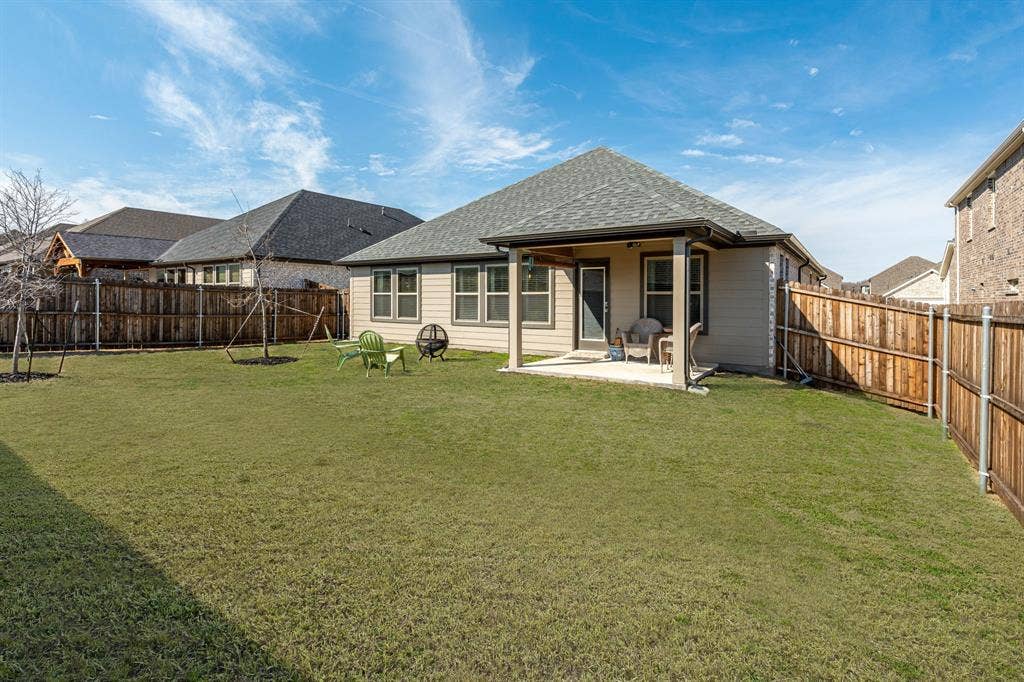 471 Crystal Clear Lane, Princeton, TX 75407