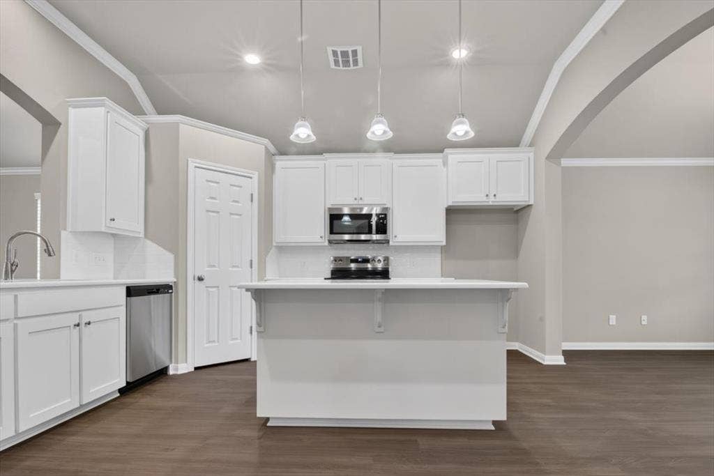 745 Heston Circle, Robinson, TX 76706 745 Heston Circle, Robinson, TX 76706