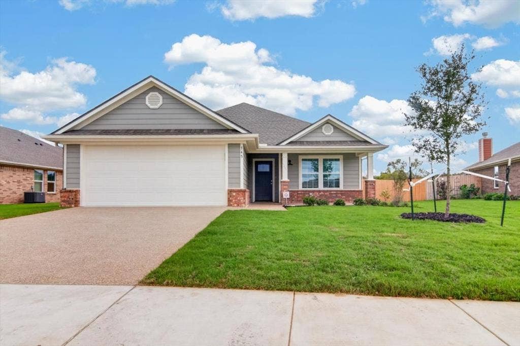 745 Heston Circle, Robinson, TX 76706 745 Heston Circle, Robinson, TX 76706