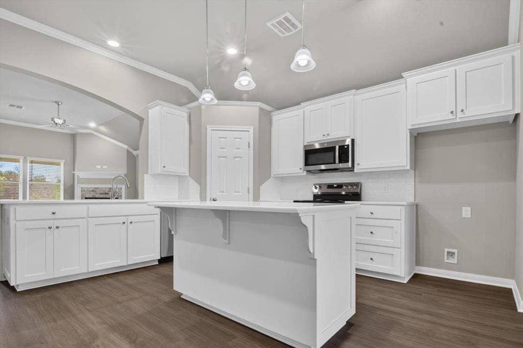 745 Heston Circle, Robinson, TX 76706 745 Heston Circle, Robinson, TX 76706
