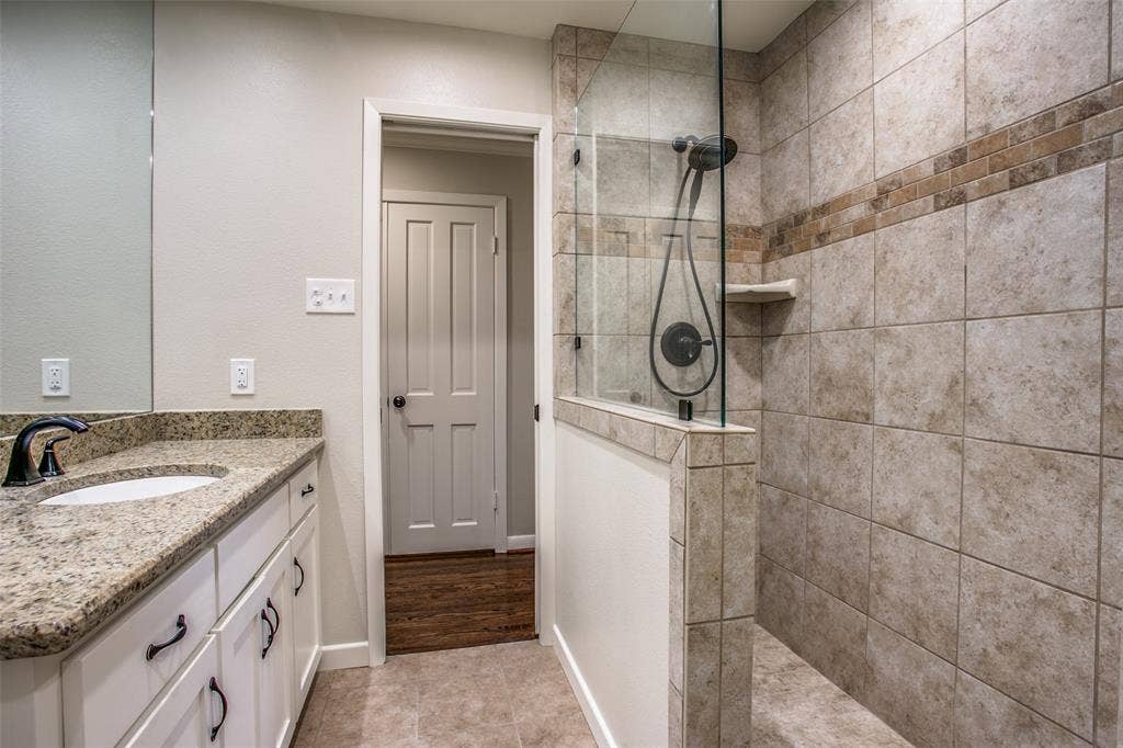 6908 Lavendale, Dallas, TX 75230 6908 Lavendale, Dallas, TX 75230