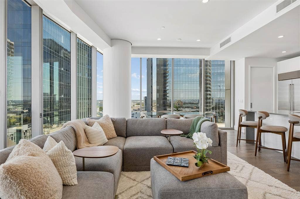 7901 Windrose Avenue, #1403, Plano, TX 75024 7901 Windrose Avenue, #1403, Plano, TX 75024