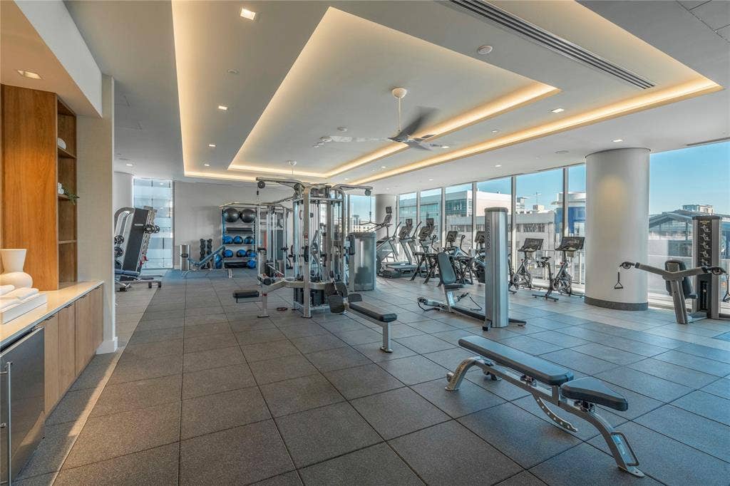 7901 Windrose Avenue, #1403, Plano, TX 75024 7901 Windrose Avenue, #1403, Plano, TX 75024