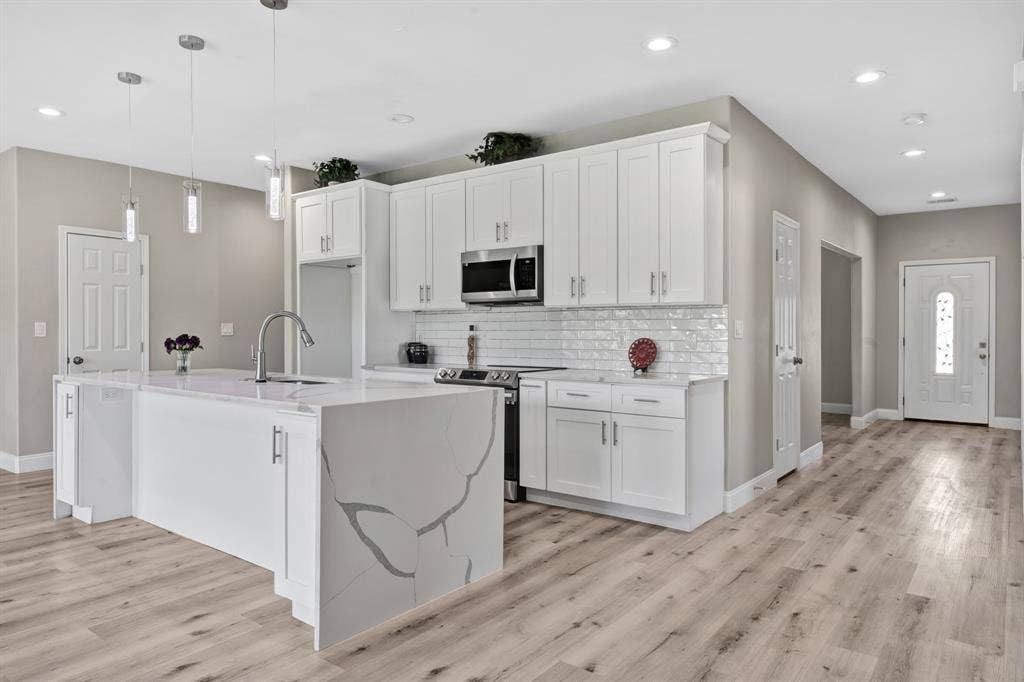 Modern Kitchen with Stainless Appliances
