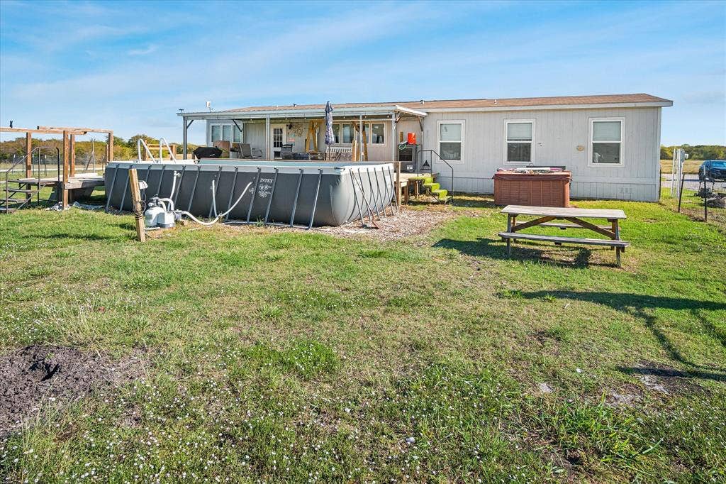 5390 CR 1091, Celeste, TX 75423