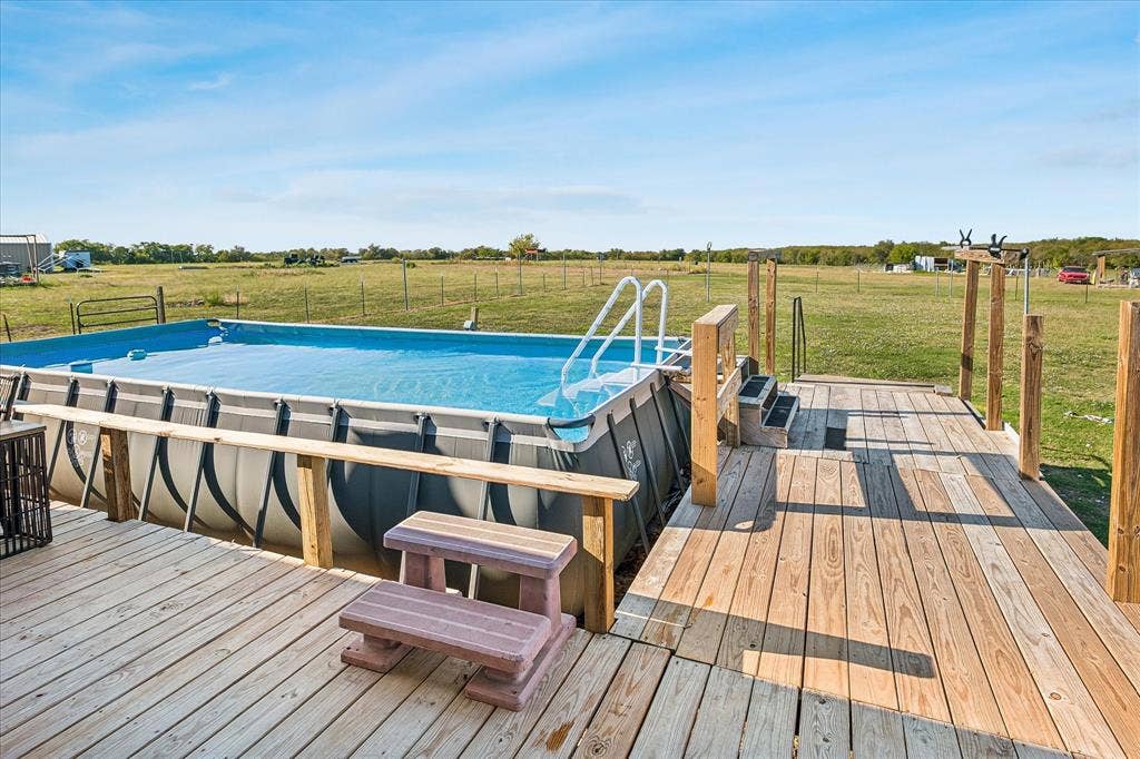 5390 CR 1091, Celeste, TX 75423